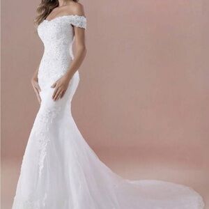 SHEIN Off-Shoulder NWT White Wedding Dress BLING. Corset back